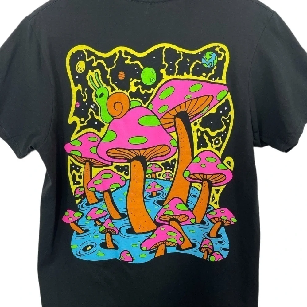 A-lab Trip On This Mushroom Tee T-Shirt Black NWT
